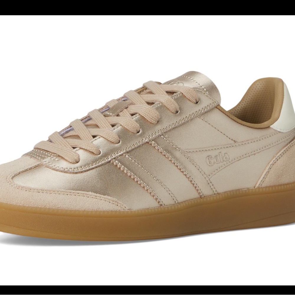 Gola Viper Metallic Sneakers in GOLD/GUM Size 8